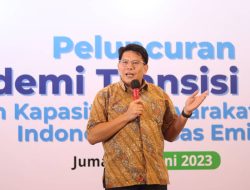 RUPTL 2025–2034 Tetapkan Target 42,6 GW Energi Terbarukan, IESR Dorong Pengawasan dan Akses Lebih Inklusif.