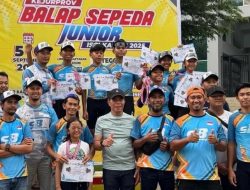 Seluang Bike Harumkan Nama Kukar di Kejurprov Balap Sepeda Junior 2025.