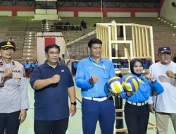 Semarak Pembukaan Voli KNPI 2025, Dispora Kukar Tekankan Nilai Sportivitas Pemuda.